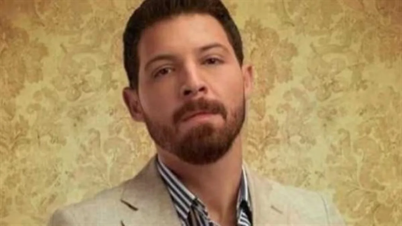 بصمة إبداعية مميزة.. مسيرة محمود حجازي الفنية بين الموهبة وصقل الدراسة الأكاديمية